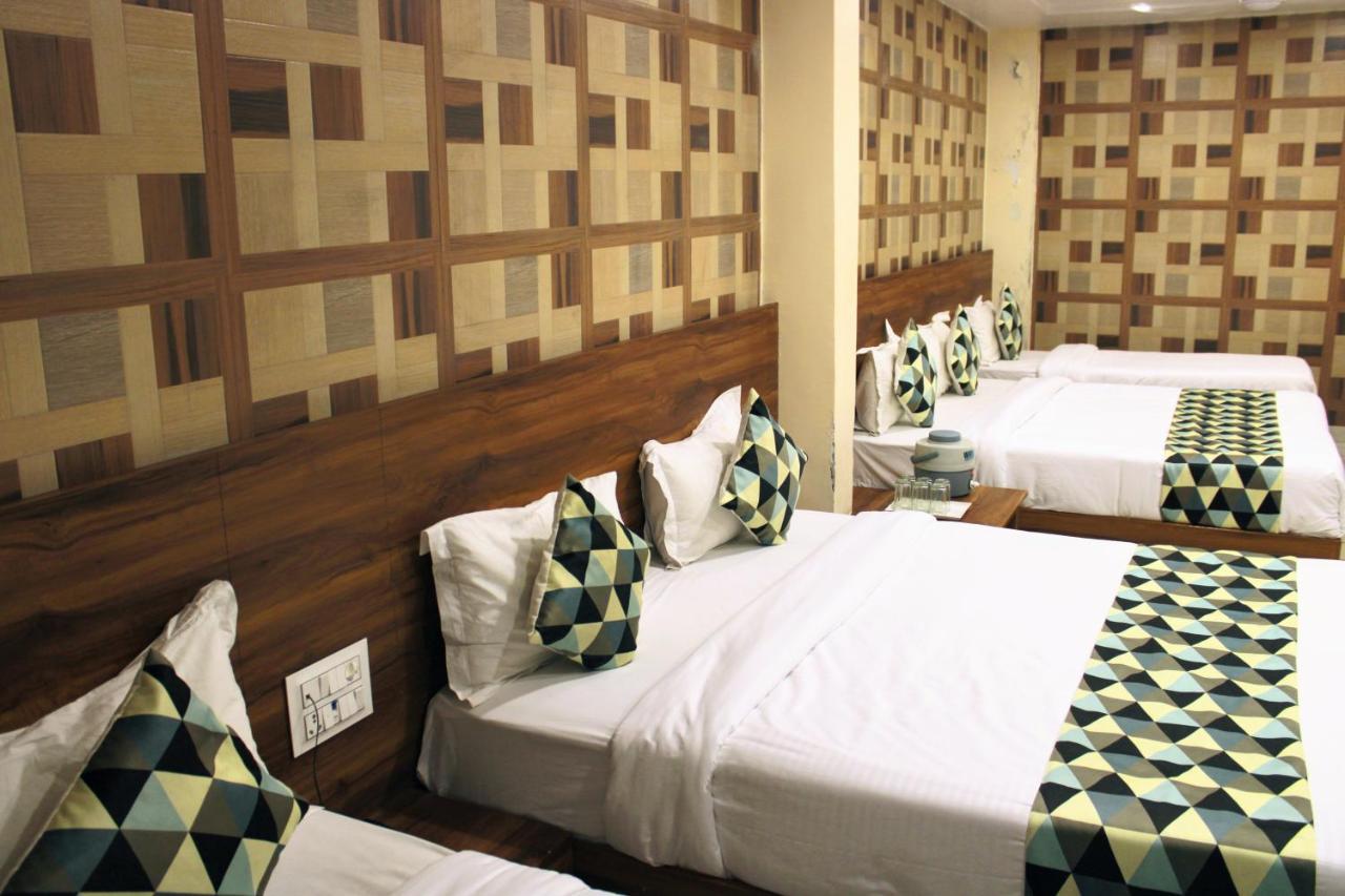 Maruti Group Of Hotels - Shri Naman Nāthdwāra Dış mekan fotoğraf