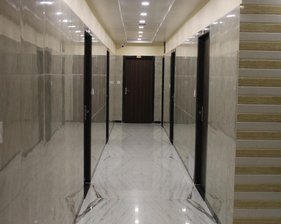 Maruti Group Of Hotels - Shri Naman Nāthdwāra Dış mekan fotoğraf