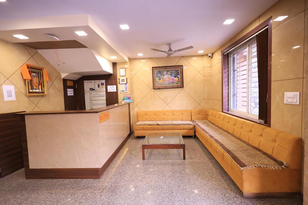 Maruti Group Of Hotels - Shri Naman Nāthdwāra Dış mekan fotoğraf